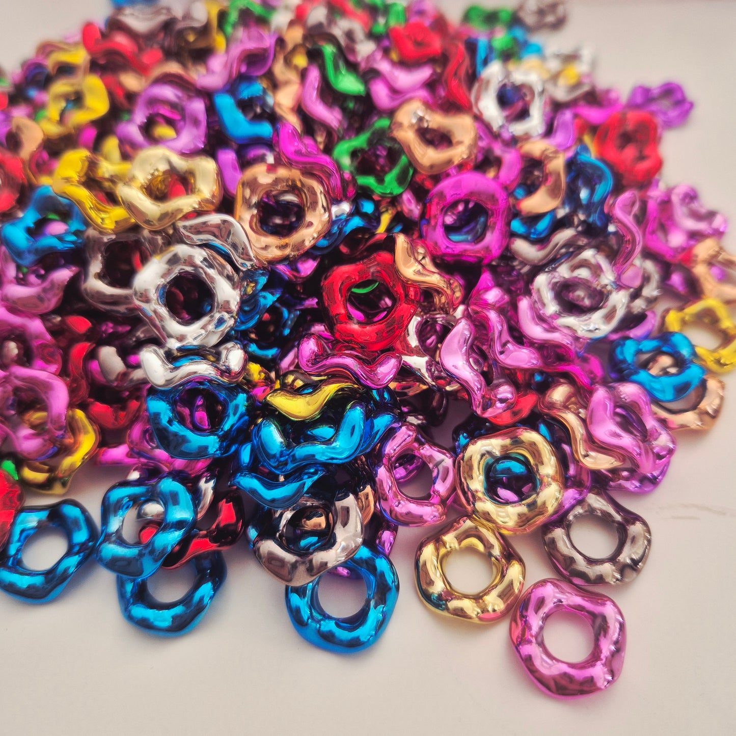 Wavy Spacers pack of 25